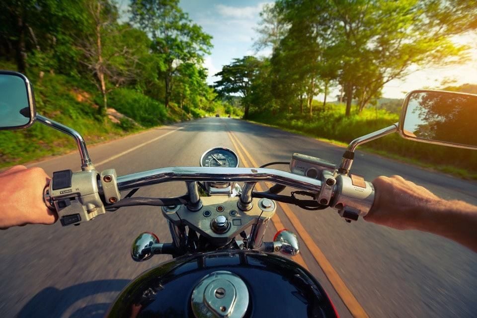 Motosiklet Güvenli Sürüş Teknikleri Nelerdir Nelere dikkat edilmelidir