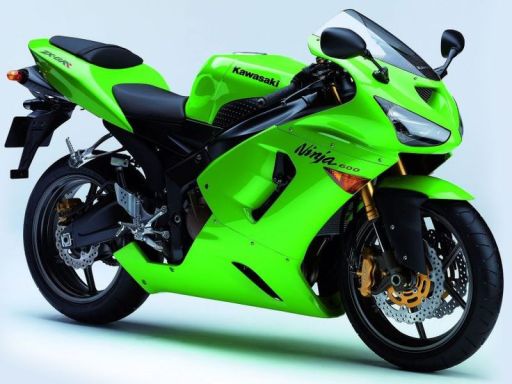 KAWASAKİ 600