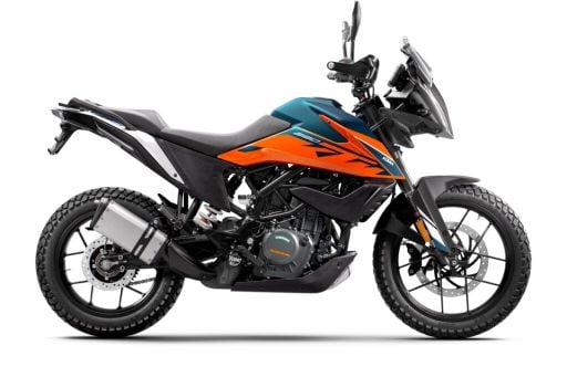 ADV390