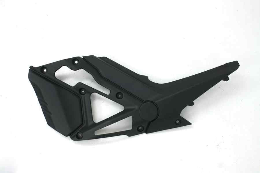 Rx1 Enduro Sele Altı Yan Kapak Sol Orj