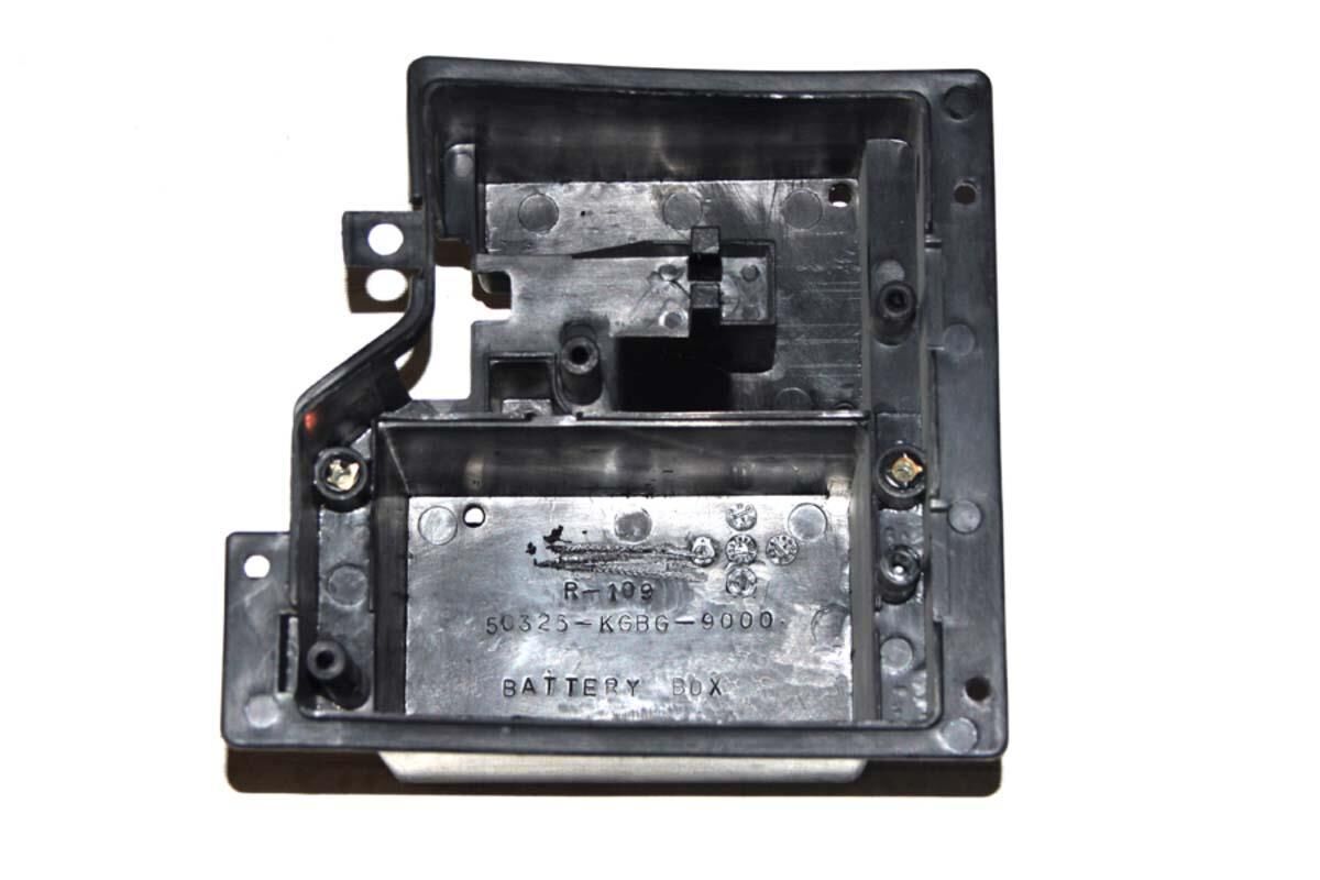 50 Tt-Hc Akü Kutusu Orj