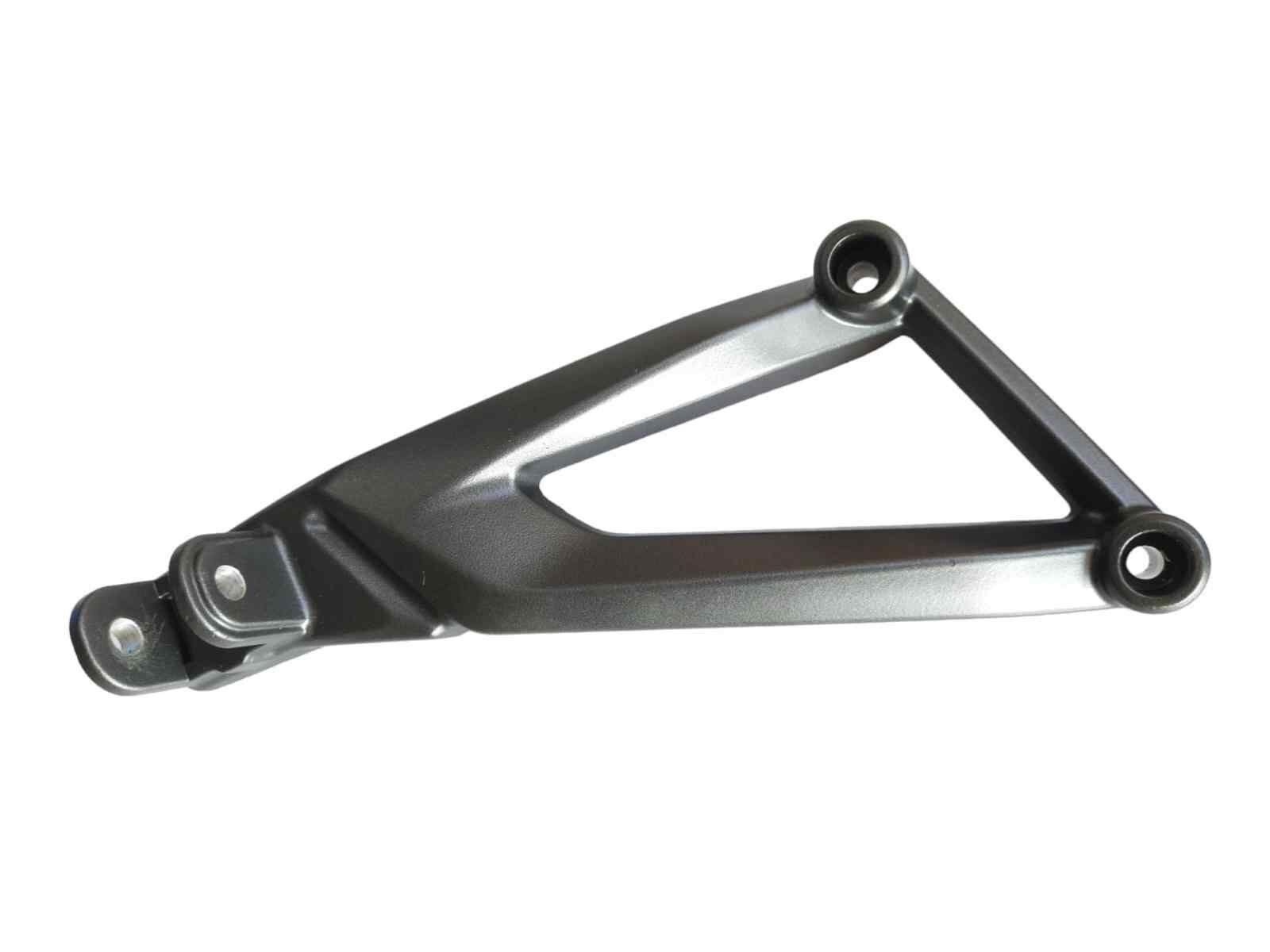 Bajaj Pulsar Ns 200 Arka Basamak Braketi Sağ Füme 56Jl4K1Y Orj