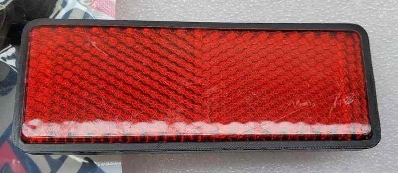 Yuki Reflektör Uzun Kırmızı Vıda: M6