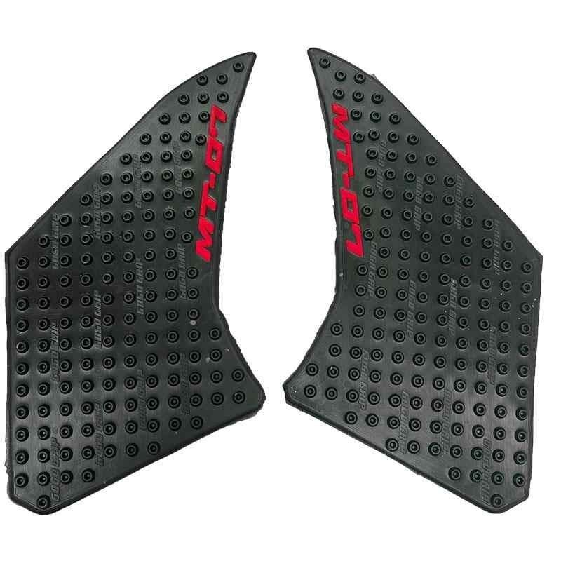 Yamaha Mt07 2021 - 2024 Uyumlu Siyah Kırmızı Gogo Grip