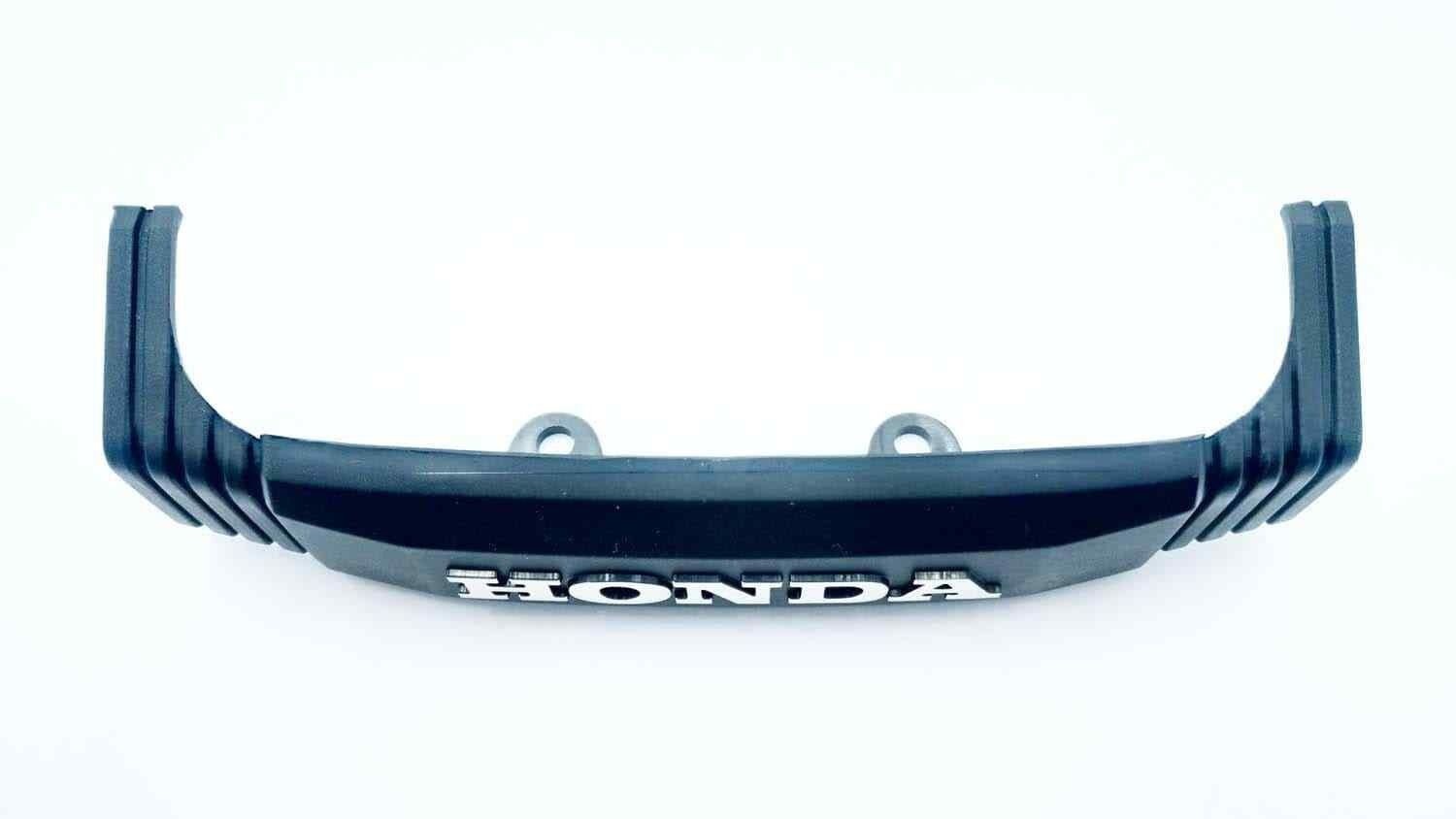 Titan Uyumlu Amblem Ön