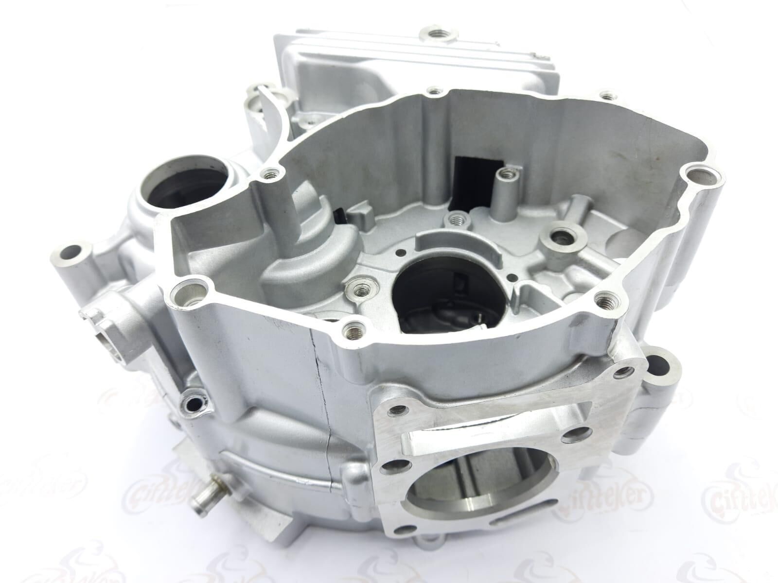 Yamaha Kuba Ybr 139Ar 150-A Krank Kutusu Sağ-Sol