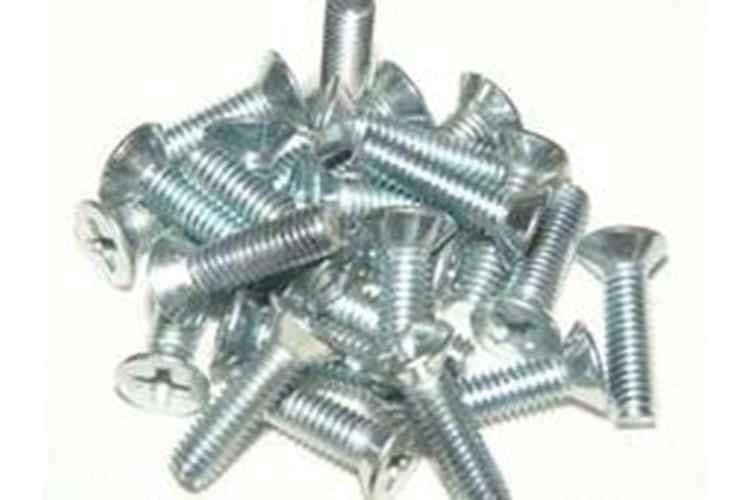 Mobylette Çan Vidası