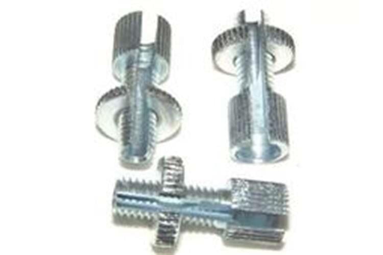 Mobylette Yarıklı Jikle Ayar Vidası 5Mm