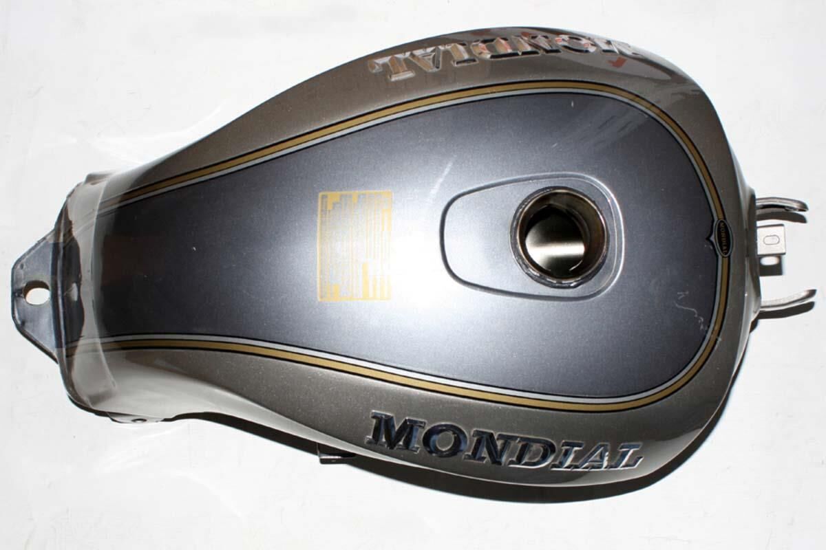 250Mct Benzin Deposu Gri Amblemsiz Orj