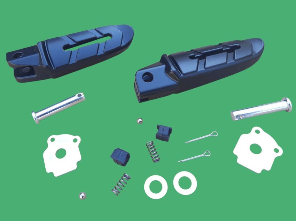 Bajaj Dominar 250 Arka Basamak Set Siyah