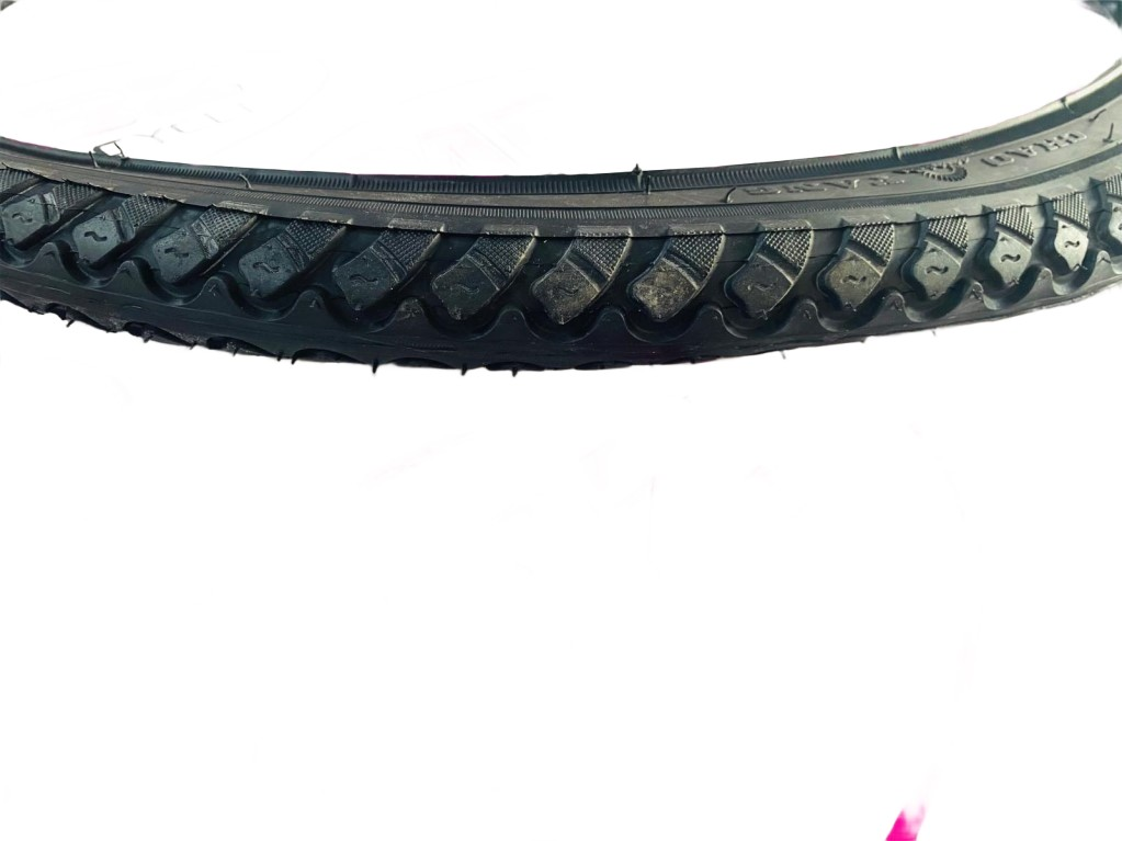 24-195 Dış Lastik Arka Chaoyang ( Cg )