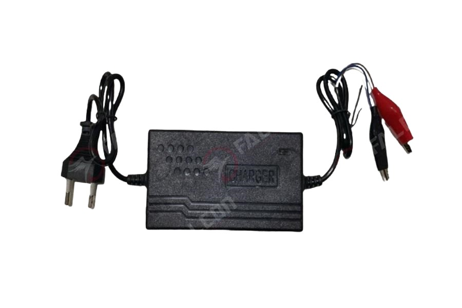 Şarj Aleti 12 V 2 Ah Maşa Aparatlı