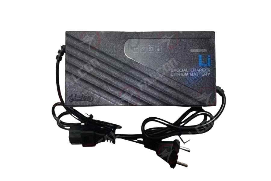 Şarj Aleti 72 V 20 Ah Lityum